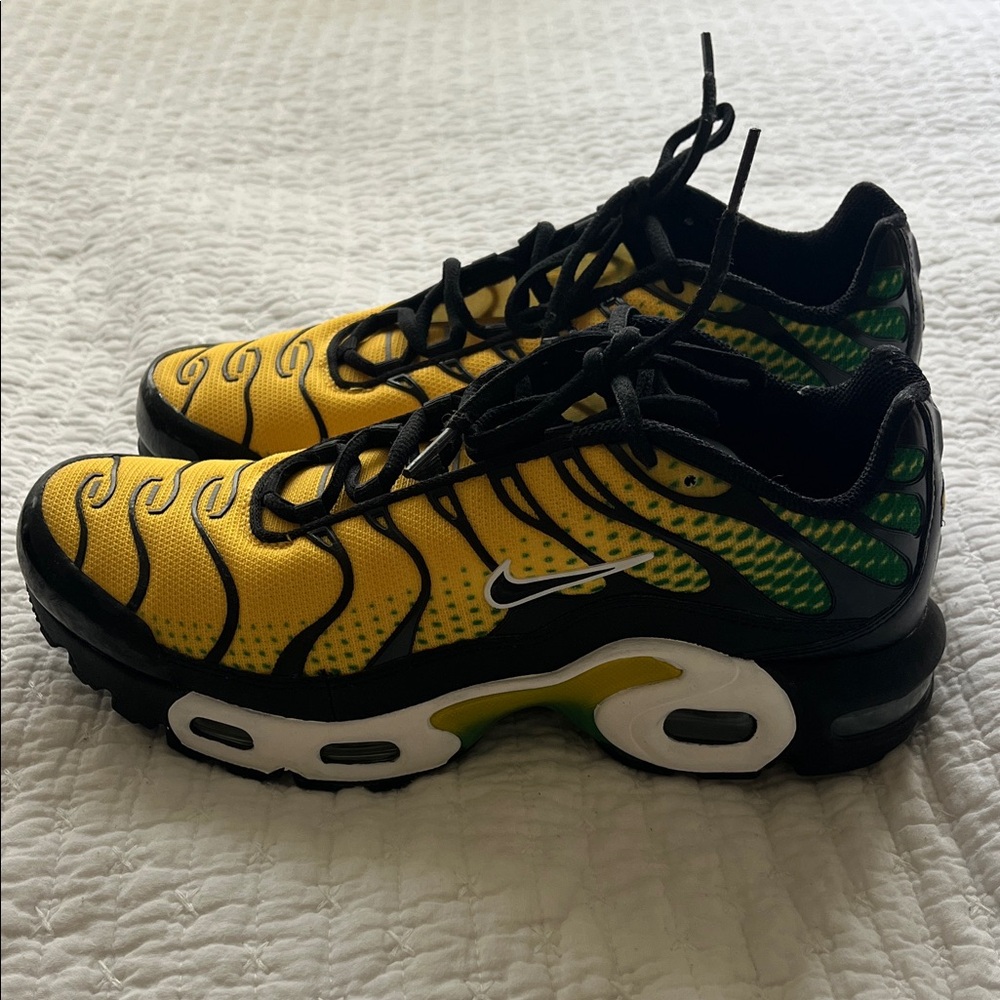 Nike Air Max Plus Varsity Maize